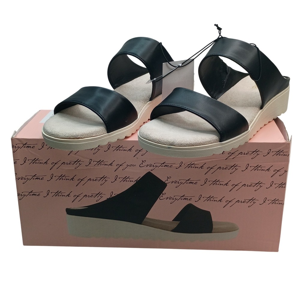 Kensie Endy Comfort Slide Women Size 7 Black Faux Leather Wedge Sandal KS261620